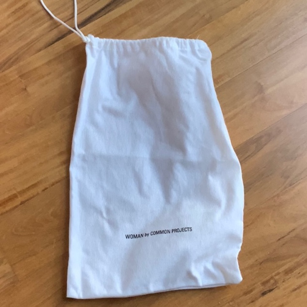 Woman by Common Projects white Dust Bag